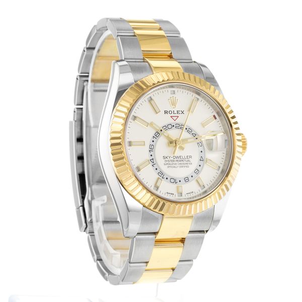 Rolex Sky-Dweller 326933